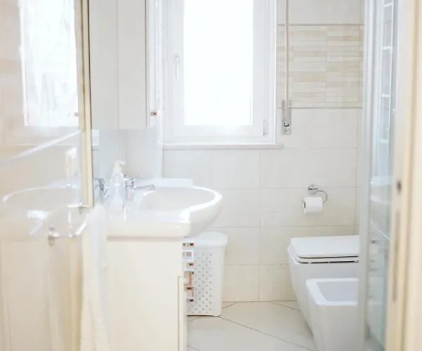 Con Giardino * بيسكارا