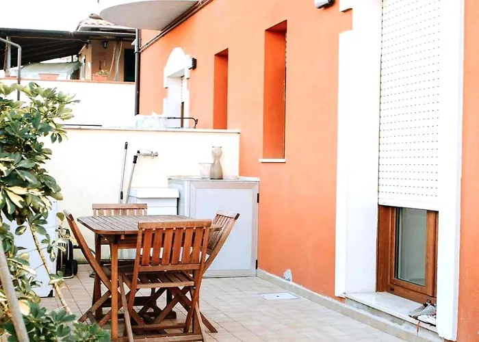 Con Giardino Lägenhet